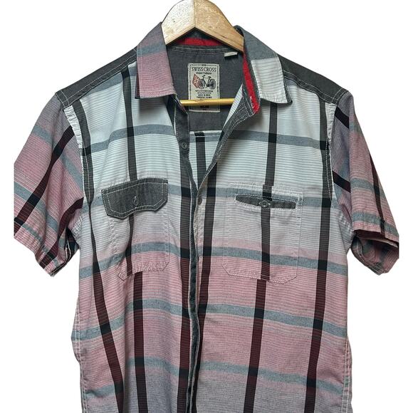 Swiss Cross Mens Red‎ Short Sleeve Button Down Size Small Cotton Polyester Blend - Picture 4 of 9